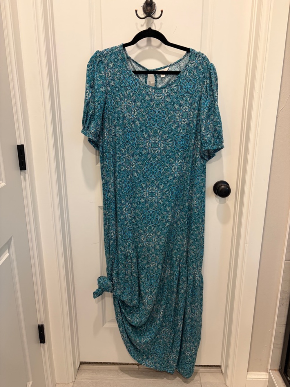 Teal Floral Short-Sleeve Women’s Dress